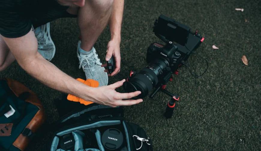 色彩心理学×动态美学，治多县产品视频拍摄公司唤醒感官冲击力