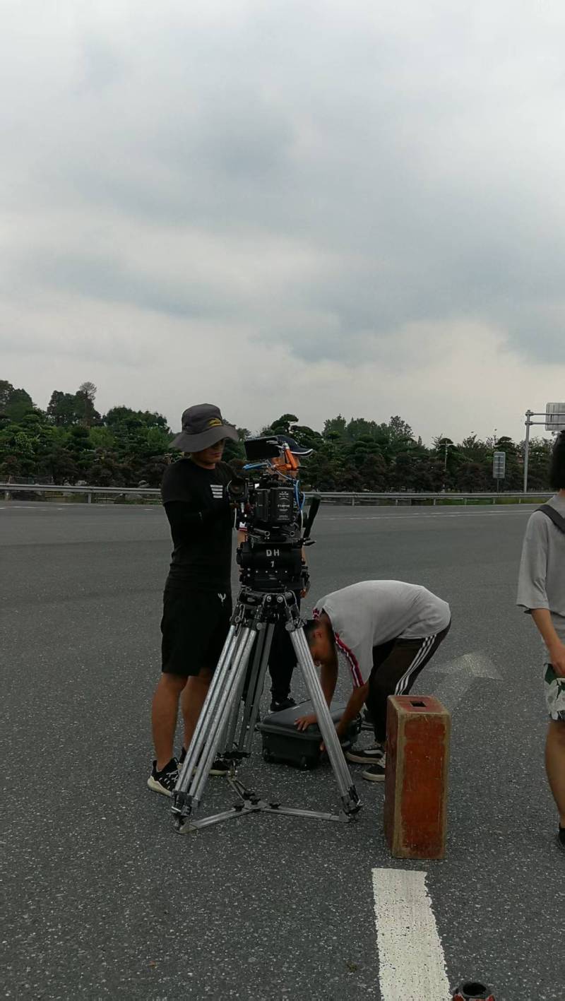 聚焦治多县产品视频拍摄，以专业视角雕琢产品高光影像